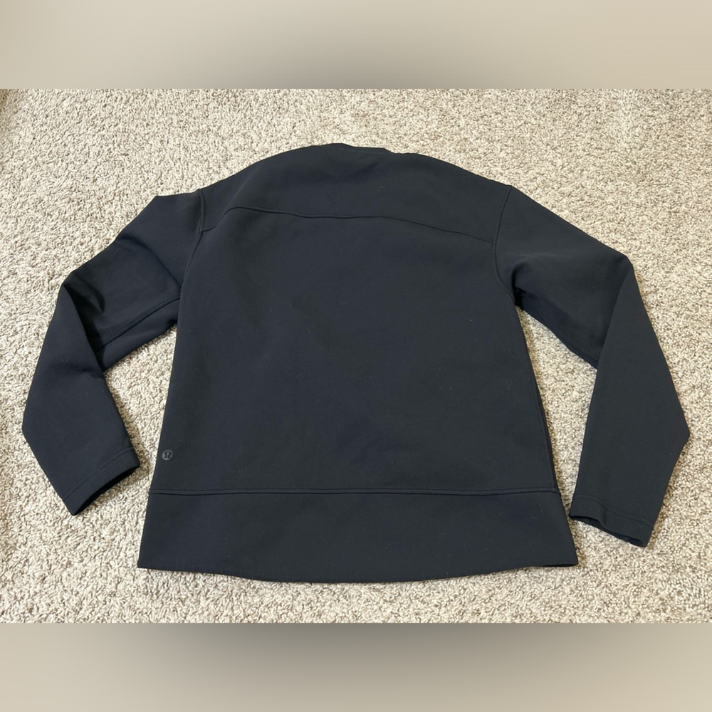 Lululemon Embrace The Space Crew
Black Crew Sweatshirt Women's Size 6 Pocket Run - Picture 5 of 10